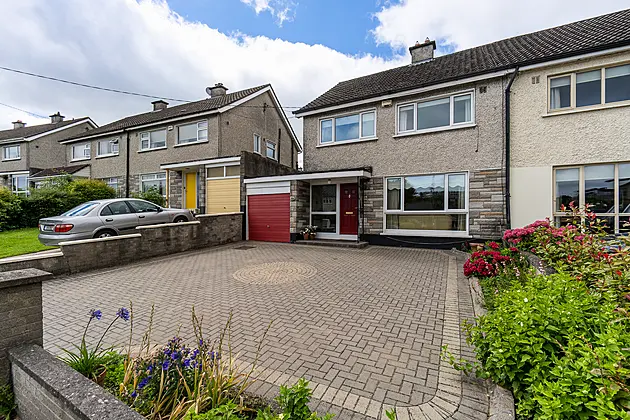 87 Sandyford Road, Dundrum, Dublin 16