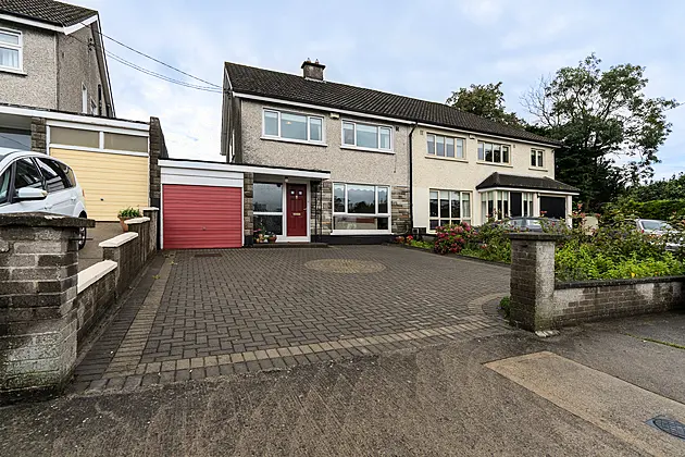 87 Sandyford Road, Dundrum, Dublin 16