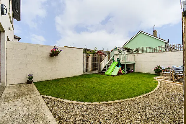 77 Rossmore Avenue, Newtownmountkennedy, Co Wicklow