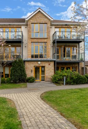 63 Boden Heath, Rathfarnham, Dublin 16