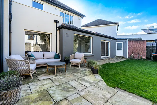 2 Woodbine Park, Booterstown, Co. Dublin