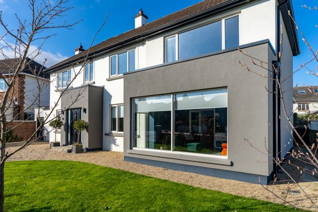 2 Woodbine Park, Booterstown, Co. Dublin