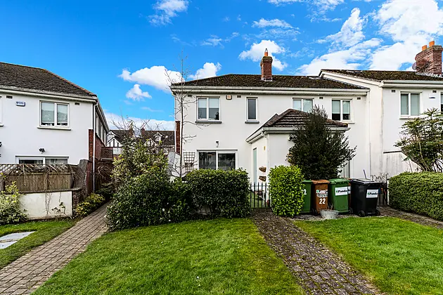 22 Castle Grove, Kilgobbin Wood, Sandyford, Dublin 18