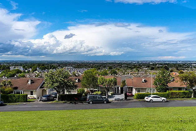 16 Kingston Rise, Ballinteer, Dublin 16