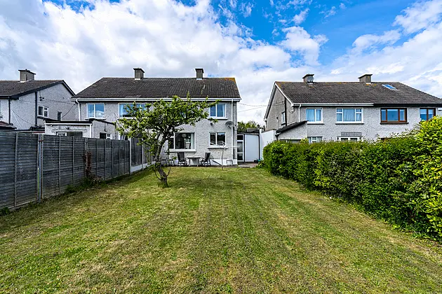 97 Wyattville Park, Loughlinstown, Co. Dublin