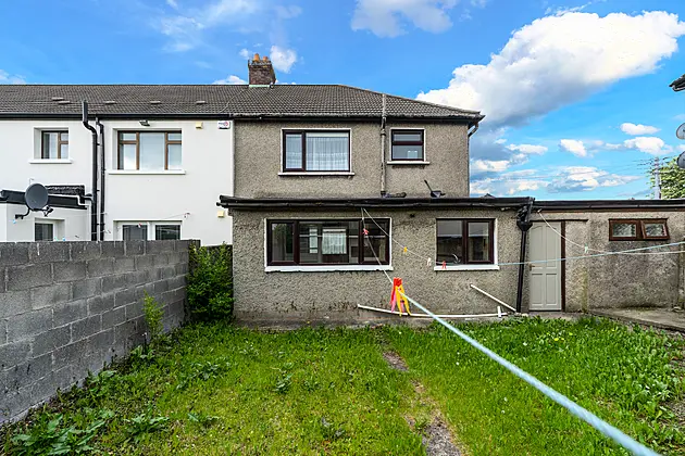 19 Hillsbrook Drive, Perrystown, Dublin 12