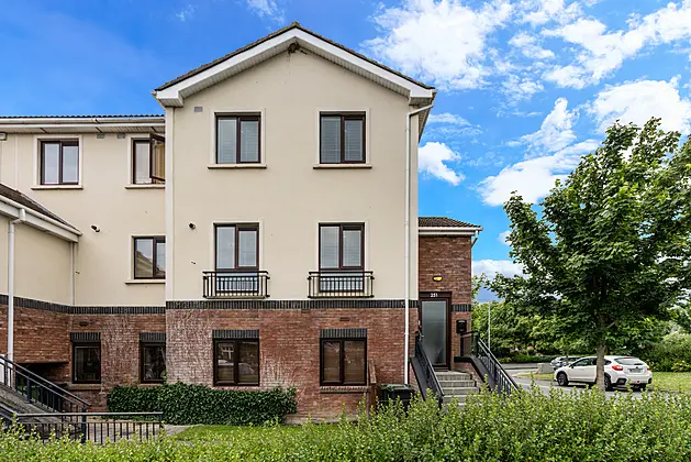 251 Charlesland Wood, Greystones, Co Wicklow