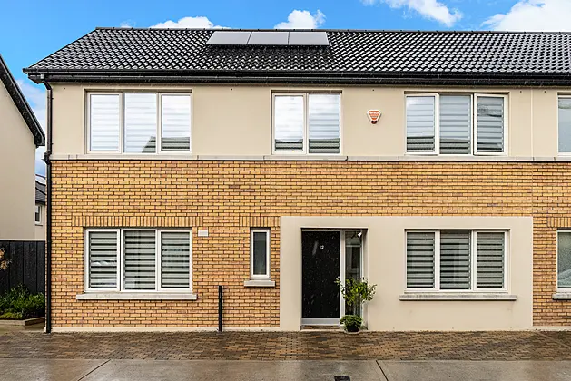 12 Larkfield View, Clay Farm, Leopardstown, Dublin 18