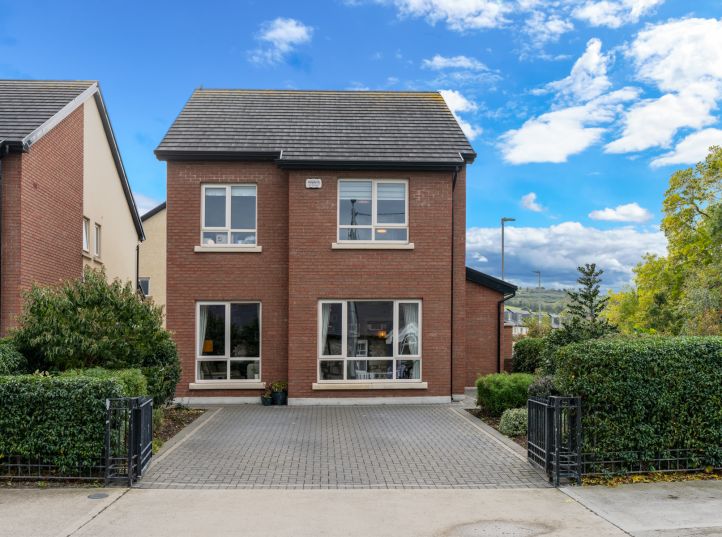 1 Dodderbrook View, Ballycullen, D24 CYV6