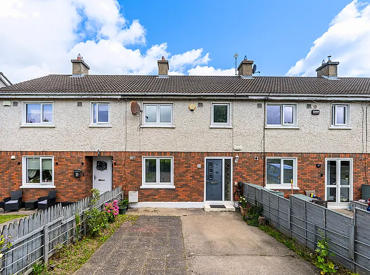 35 Ballyogan Crescent, Carrickmines, D18K8N2