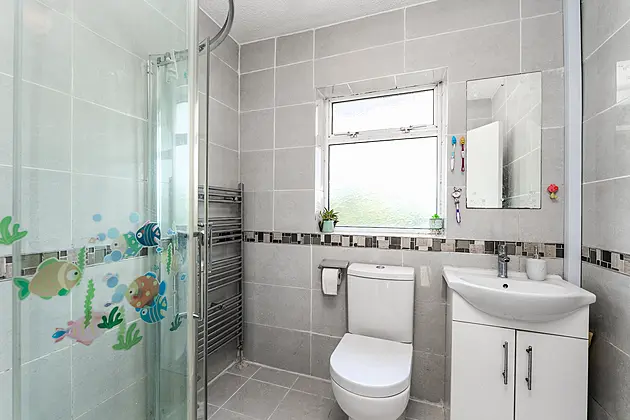 35 Ballyogan Crescent, Carrickmines, D18K8N2
