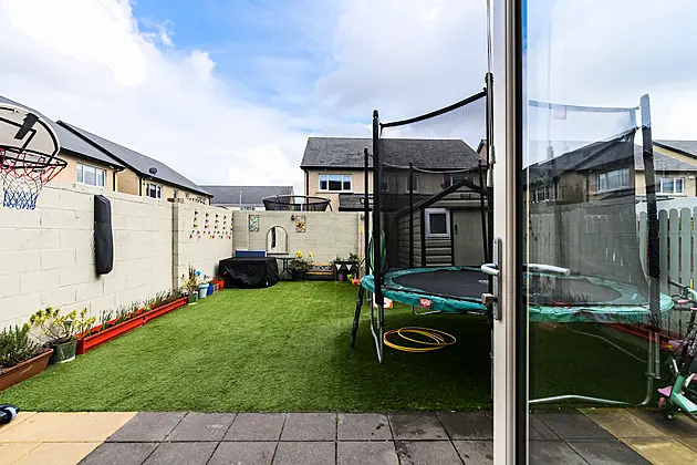 15 Dodderbrook Park, Ballycullen, D24 PX8N