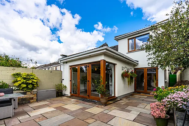 1 Glencairn Drive, The Gallops, Leopardstown, Dublin