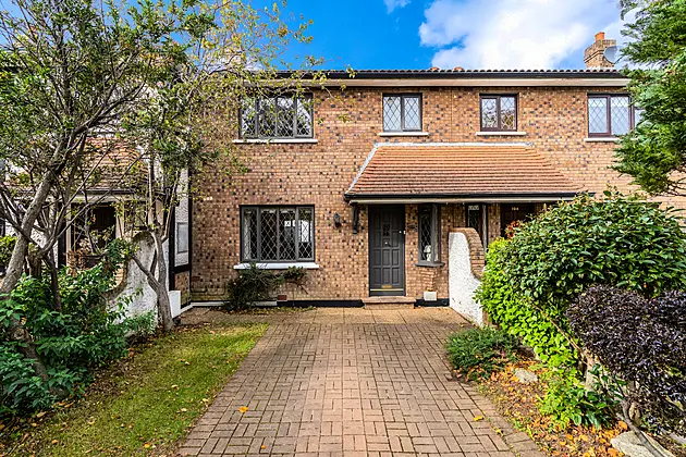 107 Tudor Lawns, Foxrock, Dublin 18