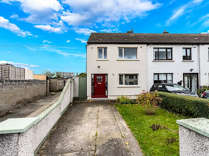 19 St James Road, Greenhills, Dublin