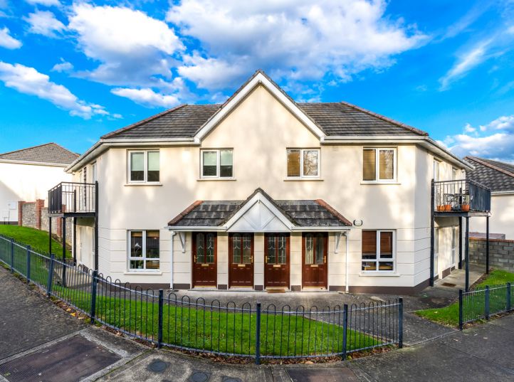 1 Cruagh Rise, Cruagh Wood, Stepaside, Dublin