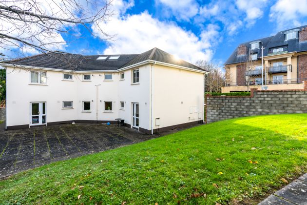 1 Cruagh Rise, Cruagh Wood, Stepaside, Dublin