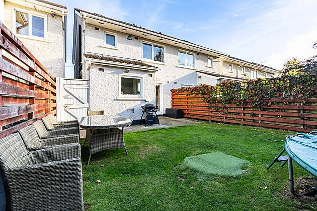 12 Orby Court, The Gallops, Leopardstown, Dublin