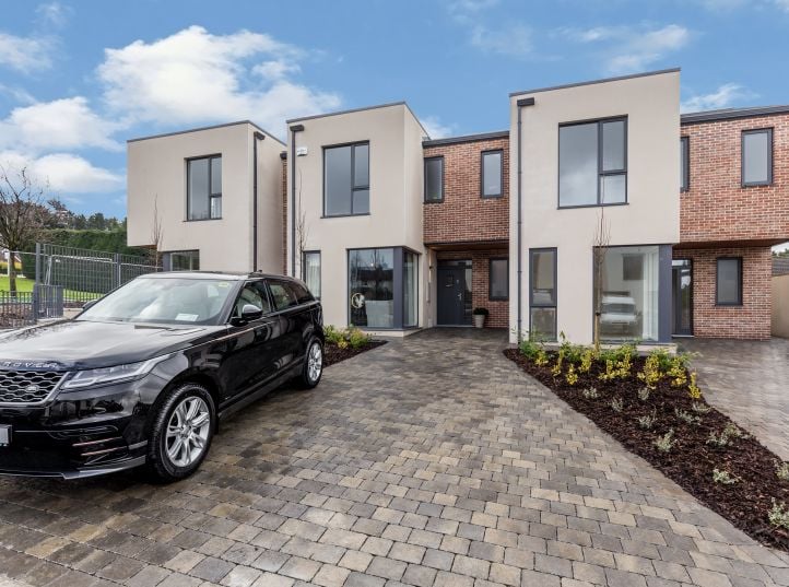 3 Kenler, Sandyford, Dublin