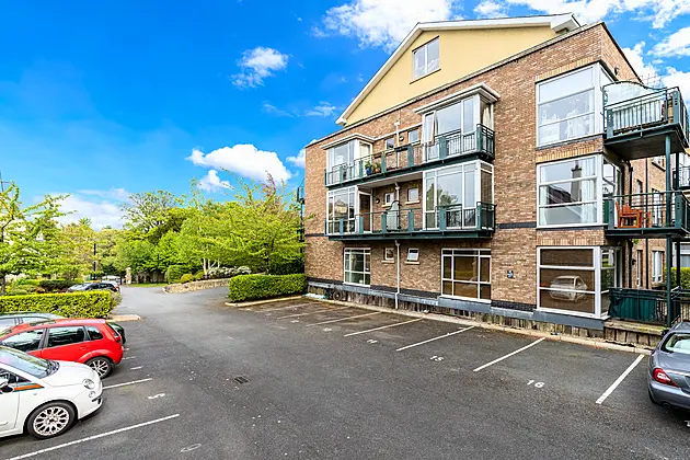 1 The Willows, Dunstaffnage Hall, Stillorgan, A94 F573