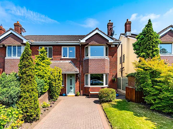 35 College Park Way, Ballinteer, Dublin 16