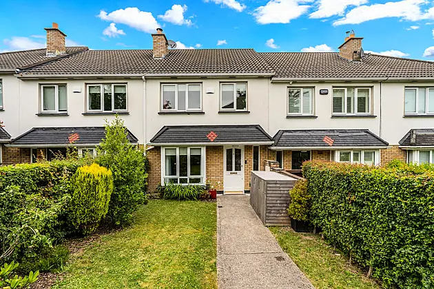 25 Beechdale Place, Ballycullen, D24 N765