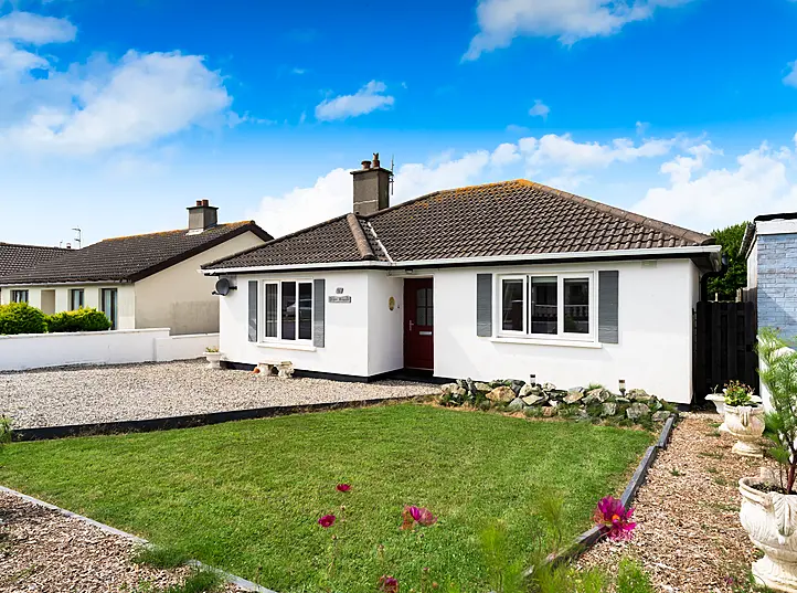 Ocean Breeze, 16 Barryville Court, Rosslare Harbour, Y35 V1K7