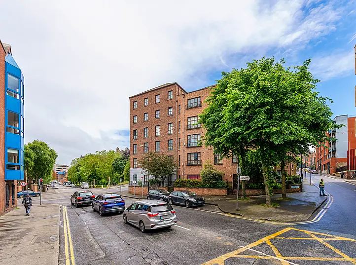 12 West Gate Apartments, Saint Augustine `Street, Dublin 8, D08HYH4