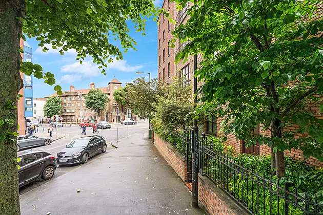 12 West Gate Apartments, Saint Augustine `Street, Dublin 8, D08HYH4