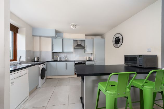 Apt 33 Carmanhall Court, Sandyford, D18 XW02