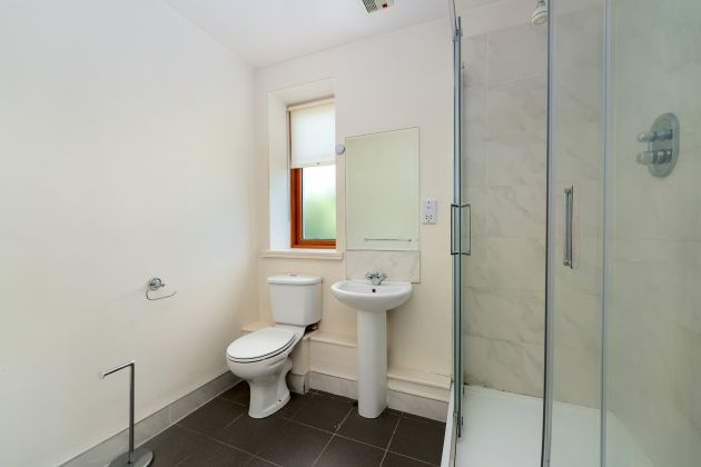 Apt 33 Carmanhall Court, Sandyford, D18 XW02