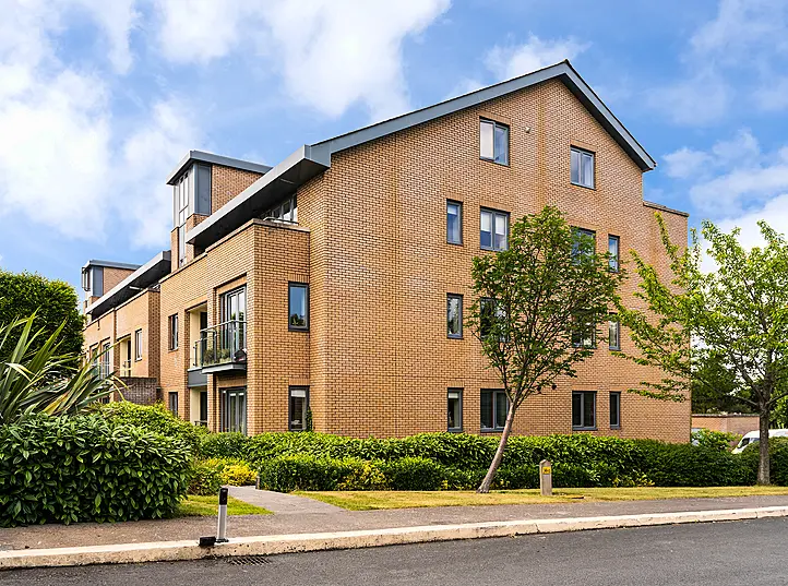 Apt 33 Carmanhall Court, Sandyford, D18 XW02