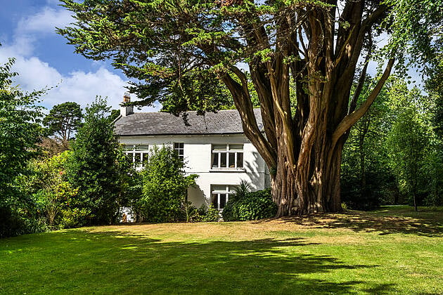 "Larkfield", Balure Lane, Church Road, Killiney, A96 E928