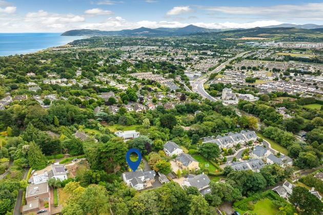 "Larkfield", Balure Lane, Church Road, Killiney, A96 E928