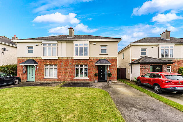 14 Riverwood Drive, Castleknock, D15 YEV8