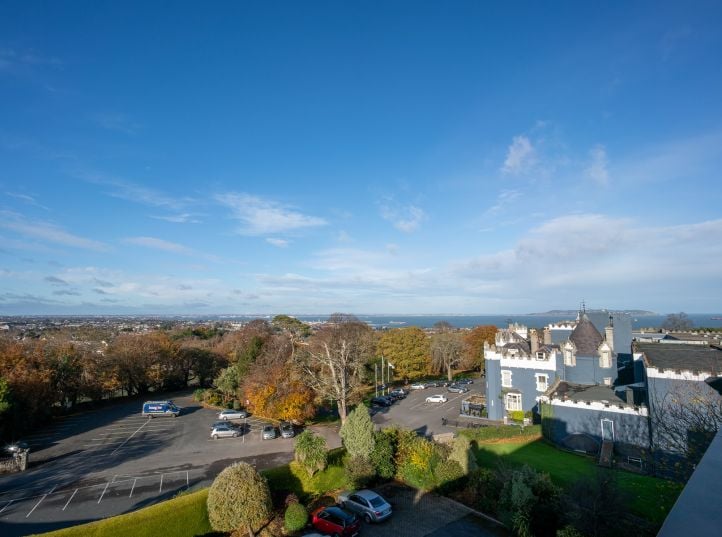 Penthouse 4, Killiney Hill Park Apartments, Killiney Hill Road, Killiney, A96 HD91