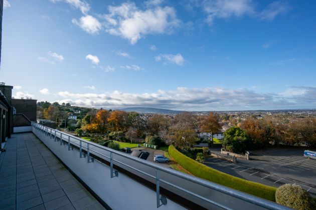 Penthouse 4, Killiney Hill Park Apartments, Killiney Hill Road, Killiney, A96 HD91