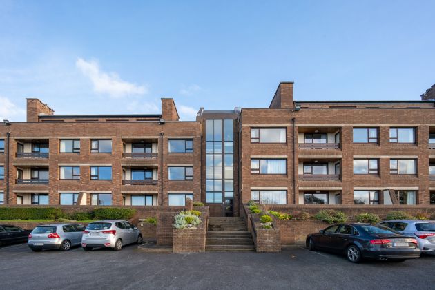 Penthouse 4, Killiney Hill Park Apartments, Killiney Hill Road, Killiney, A96 HD91