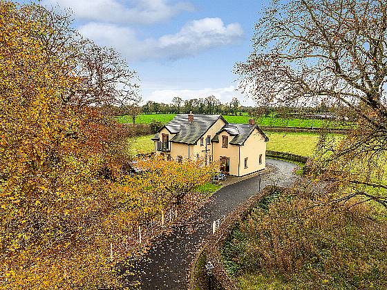 Ashfield Bridge, Ballynakill, Broadford, W91 KA97