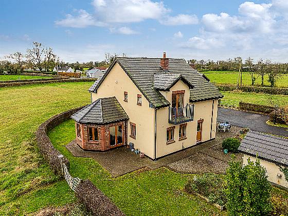 Ashfield Bridge, Ballynakill, Broadford, W91 KA97