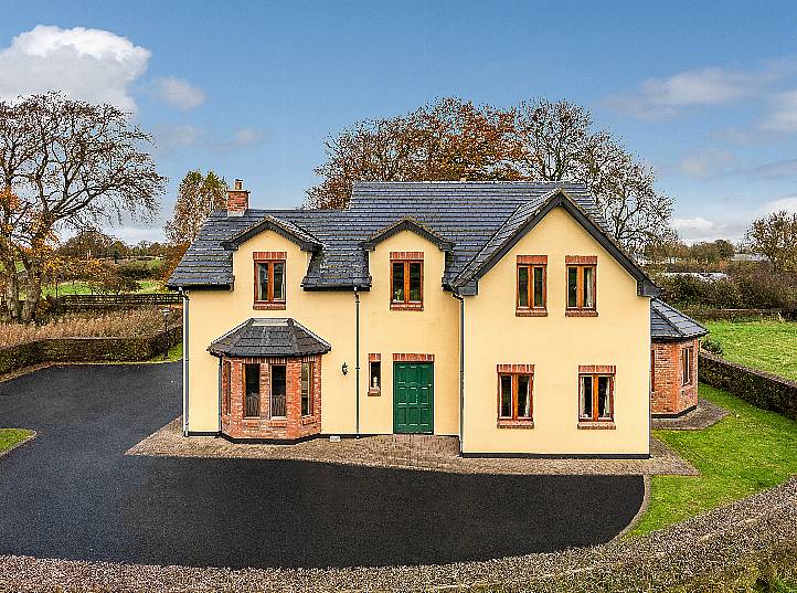 Ashfield Bridge, Ballynakill, Broadford, W91 KA97