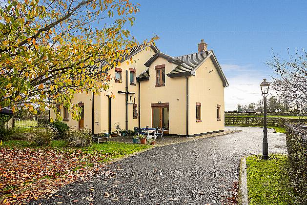 Ashfield Bridge, Ballynakill, Broadford, W91 KA97