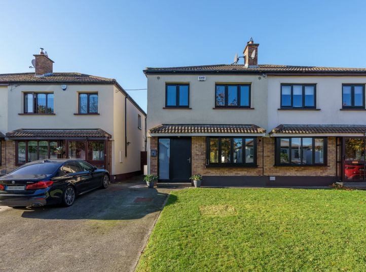 12 Mount Eagle Drive, Leopardstown Heights, Leopardstown, D18 N9K6