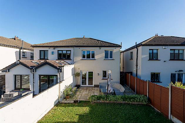 12 Mount Eagle Drive, Leopardstown Heights, Leopardstown, D18 N9K6