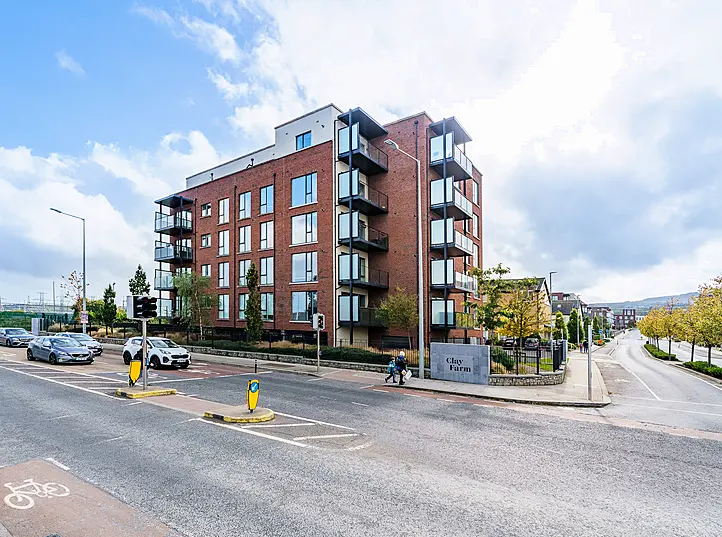 Apt. 12 Larkfield Hall, Larkfield Place, Leopardstown, D18 NYW0