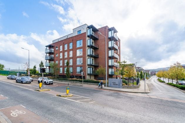 Apt. 12 Larkfield Hall, Larkfield Place, Leopardstown, D18 NYW0