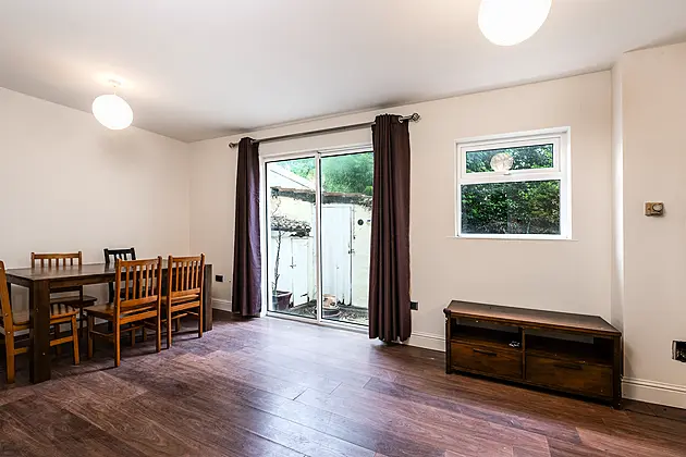 72 Llewellyn Grove, Rathfarnham, D16 CX94