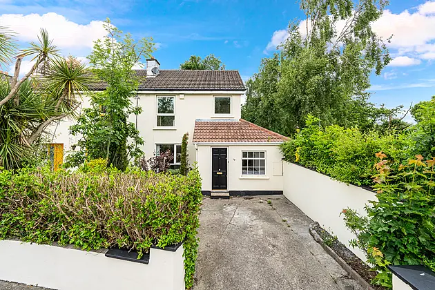 72 Llewellyn Grove, Rathfarnham, D16 CX94