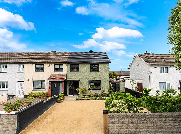 7 Carrickmount Drive, Churchtown, D14 Y868
