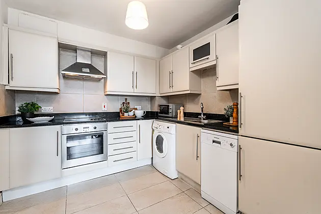 Apt. 25 Carmanhall Court, Burton Hall Road, Sandyford, D18 DX29